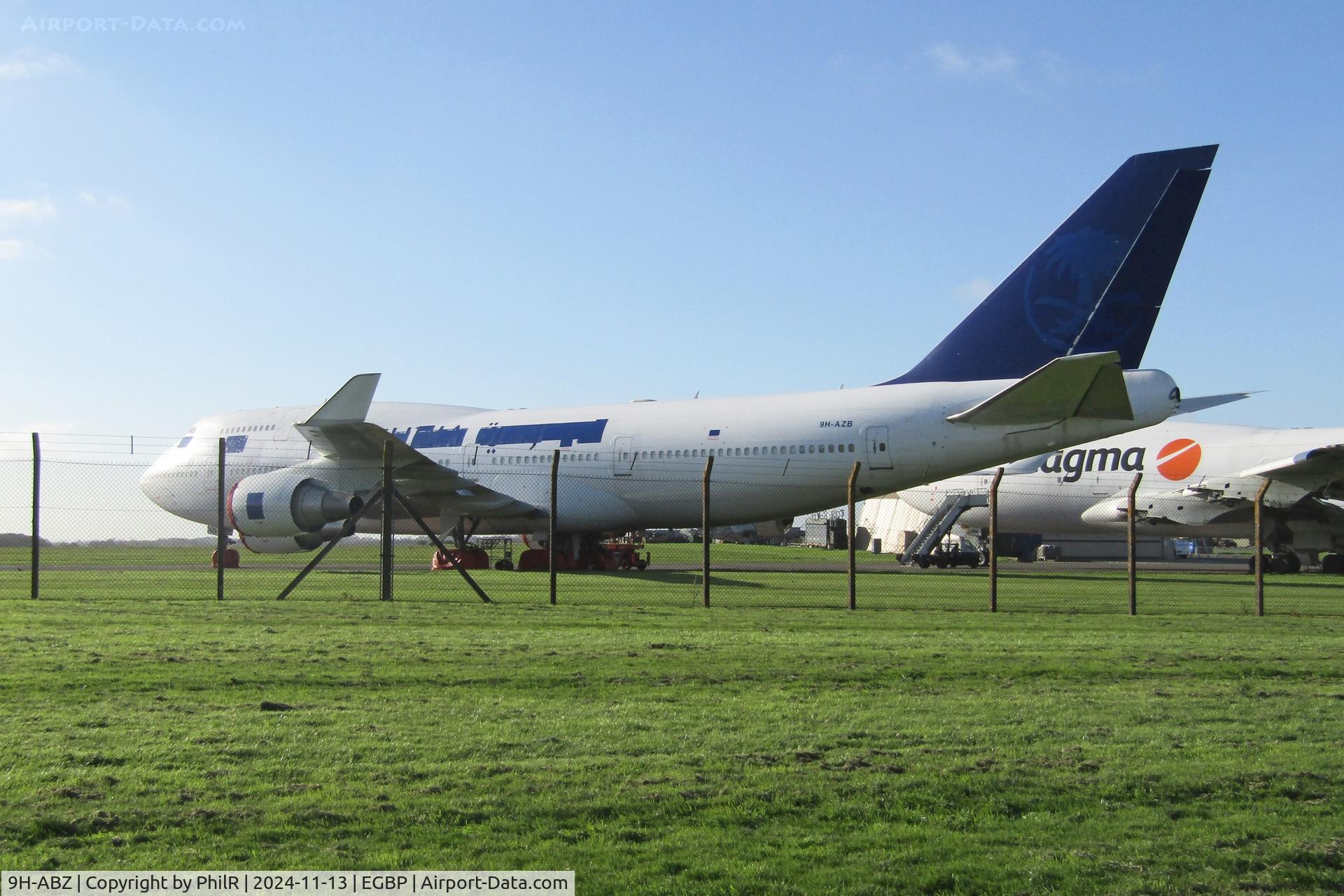 9A-BTG, 1998 Airbus A320-212 C/N 795, 9H-AZB 2003 Boeing 747-400 Air Atlanta Europe Kemble 13.11.24