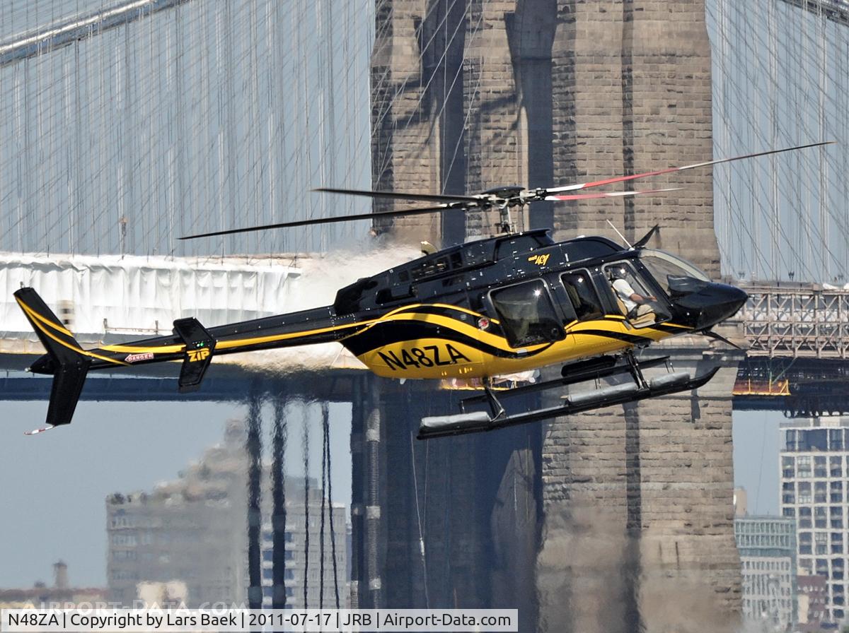 N48ZA, 2010 Bell 407 C/N 53996, Short before landing