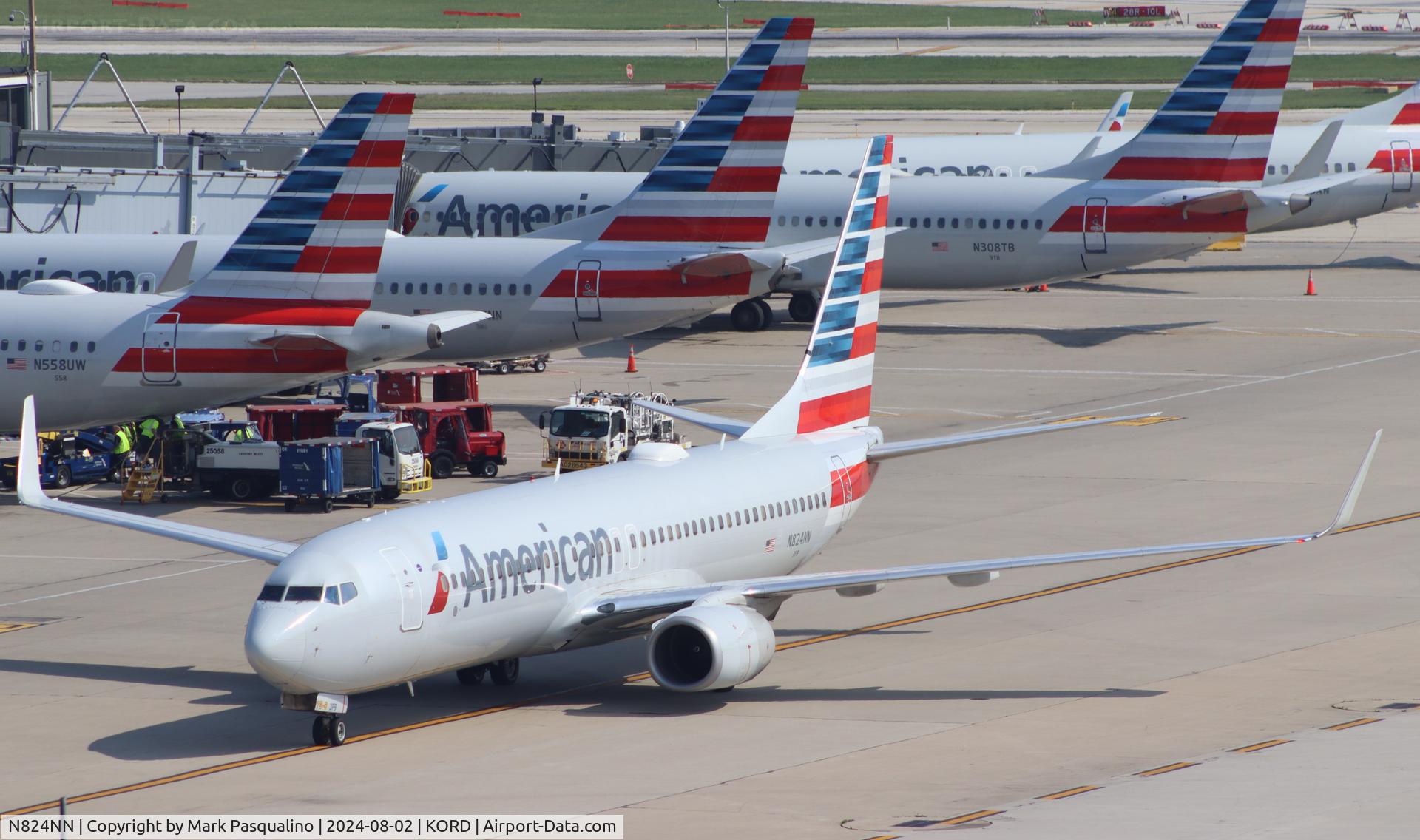 N824NN, 2010 Boeing 737-823 C/N 30916, Boeing 737-823