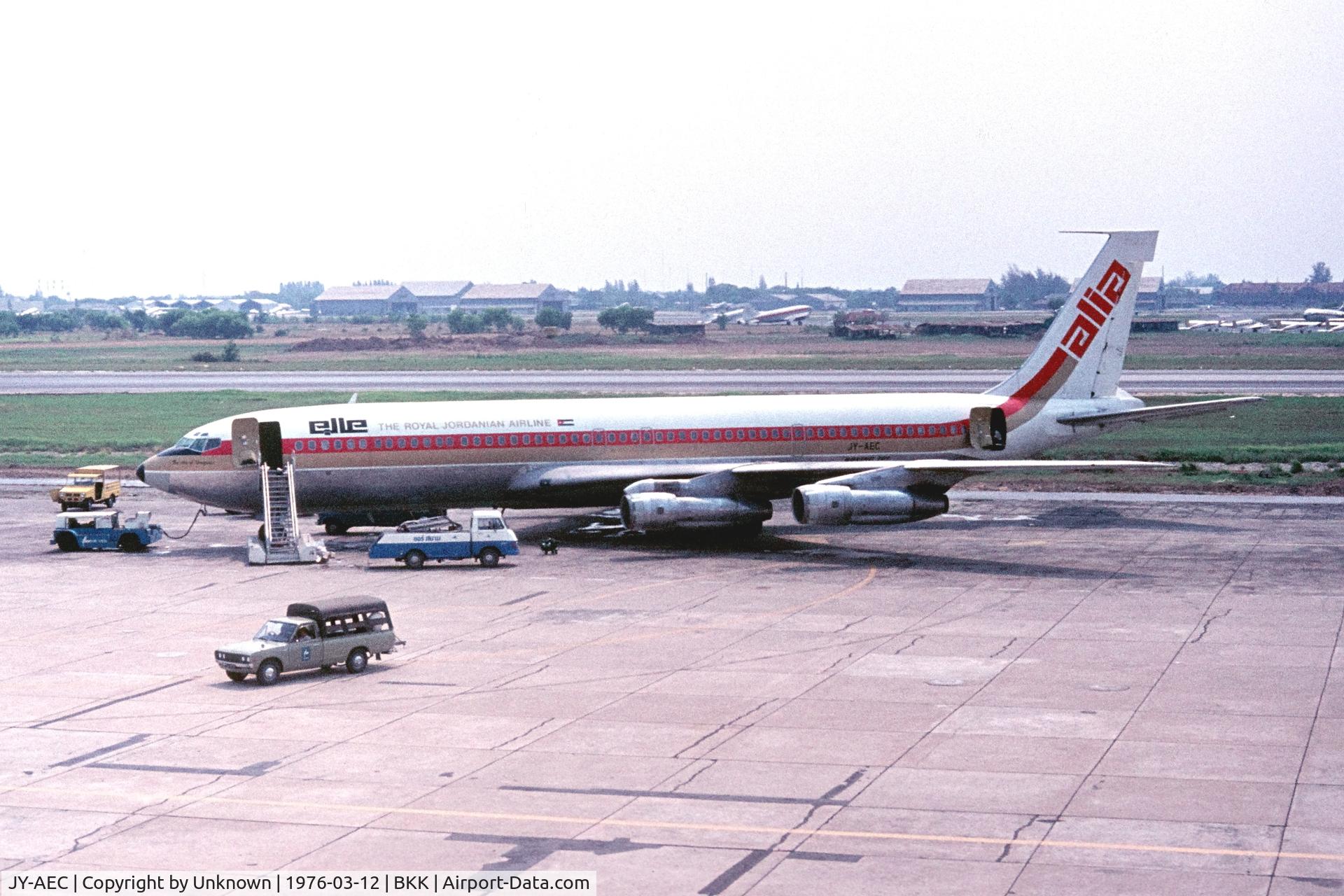 JY-AEC, 1966 Boeing 707-384C C/N 18949, Suvarnabhumi BKK 12.3.1976