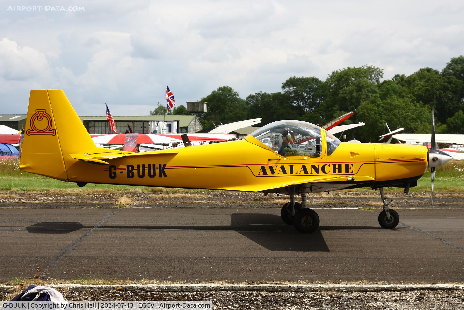 G-BUUK, 1993 Slingsby T-67M Firefly Mk2 C/N 2121, Sleapkosh 2024