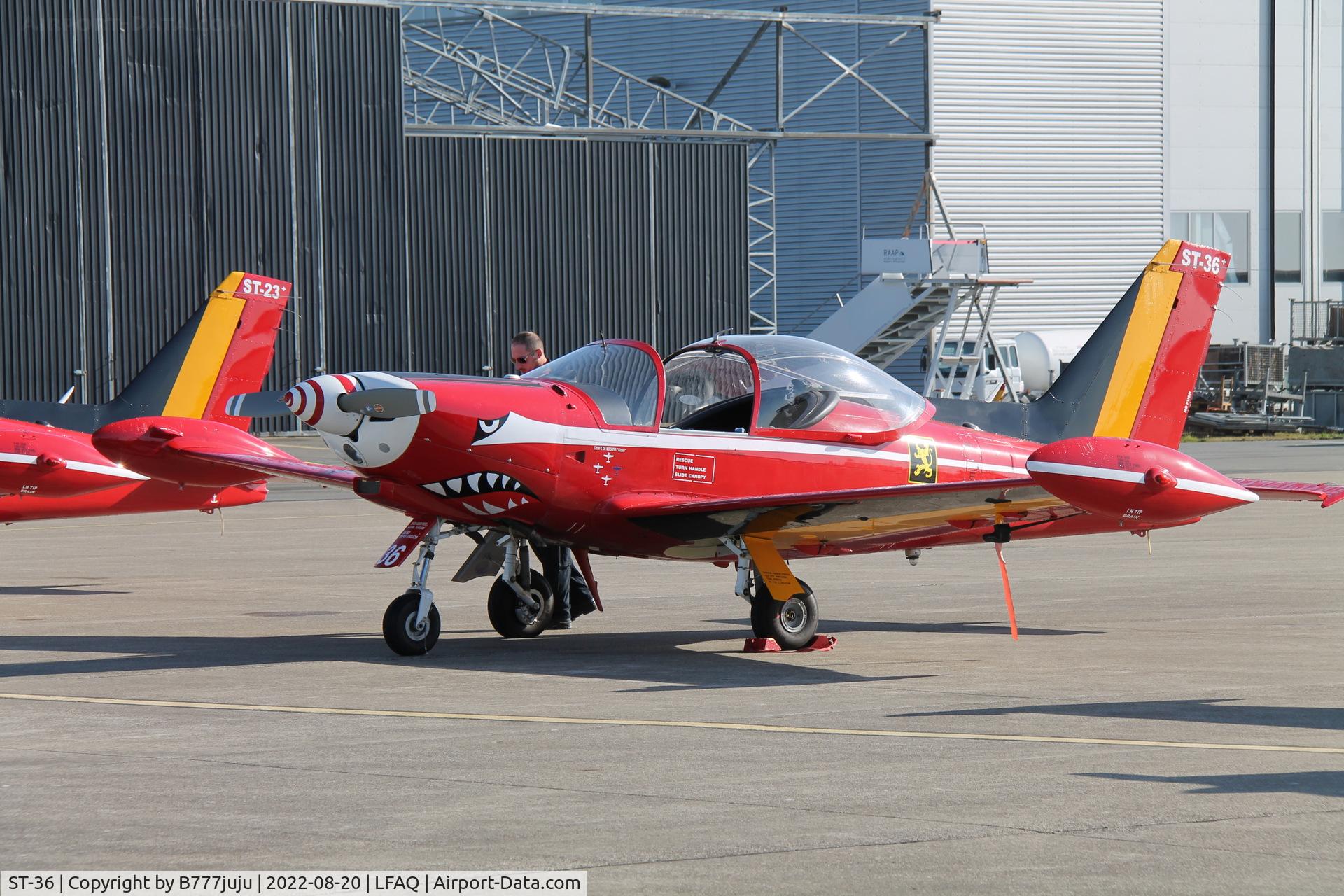 ST-36, SIAI-Marchetti SF-260M C/N 10-36, at Albert 2022