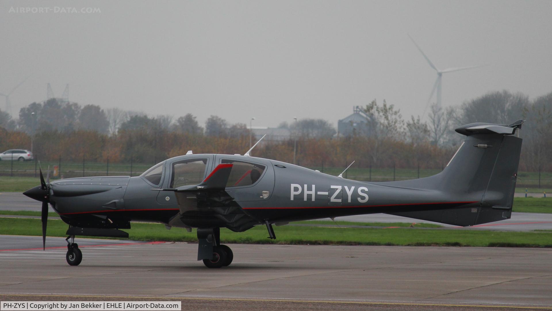 PH-ZYS, Diamond DA-50RG C/N 50.C.A.A.063, Lelystad Airport