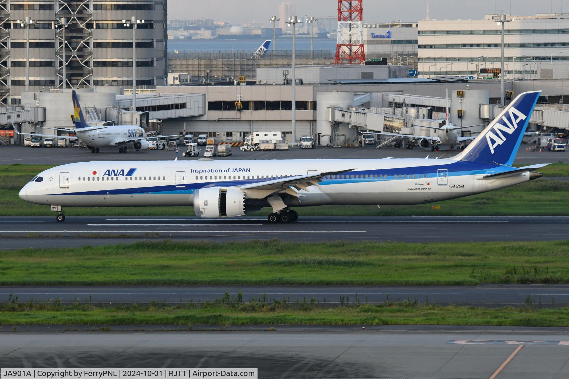 JA901A, 2019 Boeing 787-10 Dreamliner Dreamliner C/N 62685, Long ANA B787-10 arriving