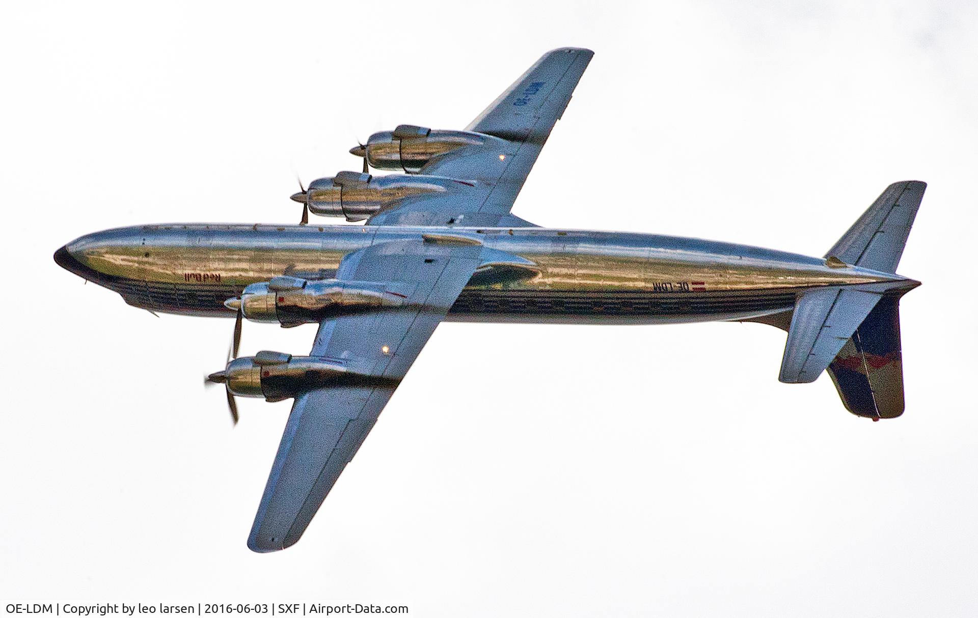 OE-LDM, 1958 Douglas DC-6B C/N 45563, Berlin Air Show 3.6.2016 in a roll
