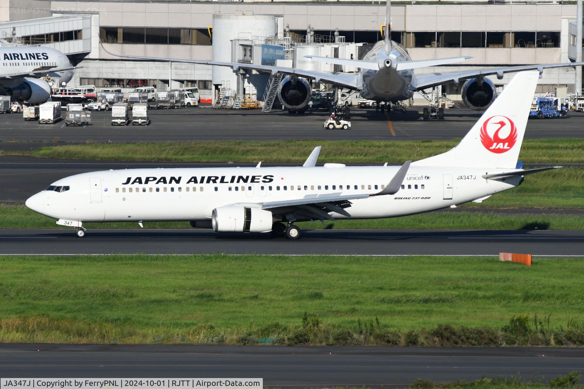 JA347J, 2012 Boeing 737-846 C/N 39194, JAL B738