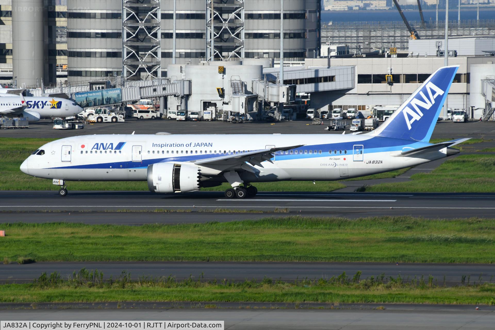 JA832A, 2014 Boeing 787-8 Dreamliner C/N 42249, Arrival of ANA B788