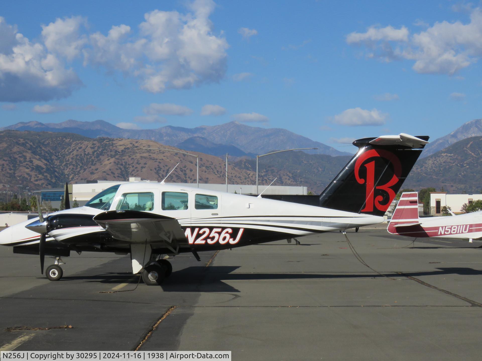 N256J, 1978 Beech 76 Duchess C/N ME-107, Parked