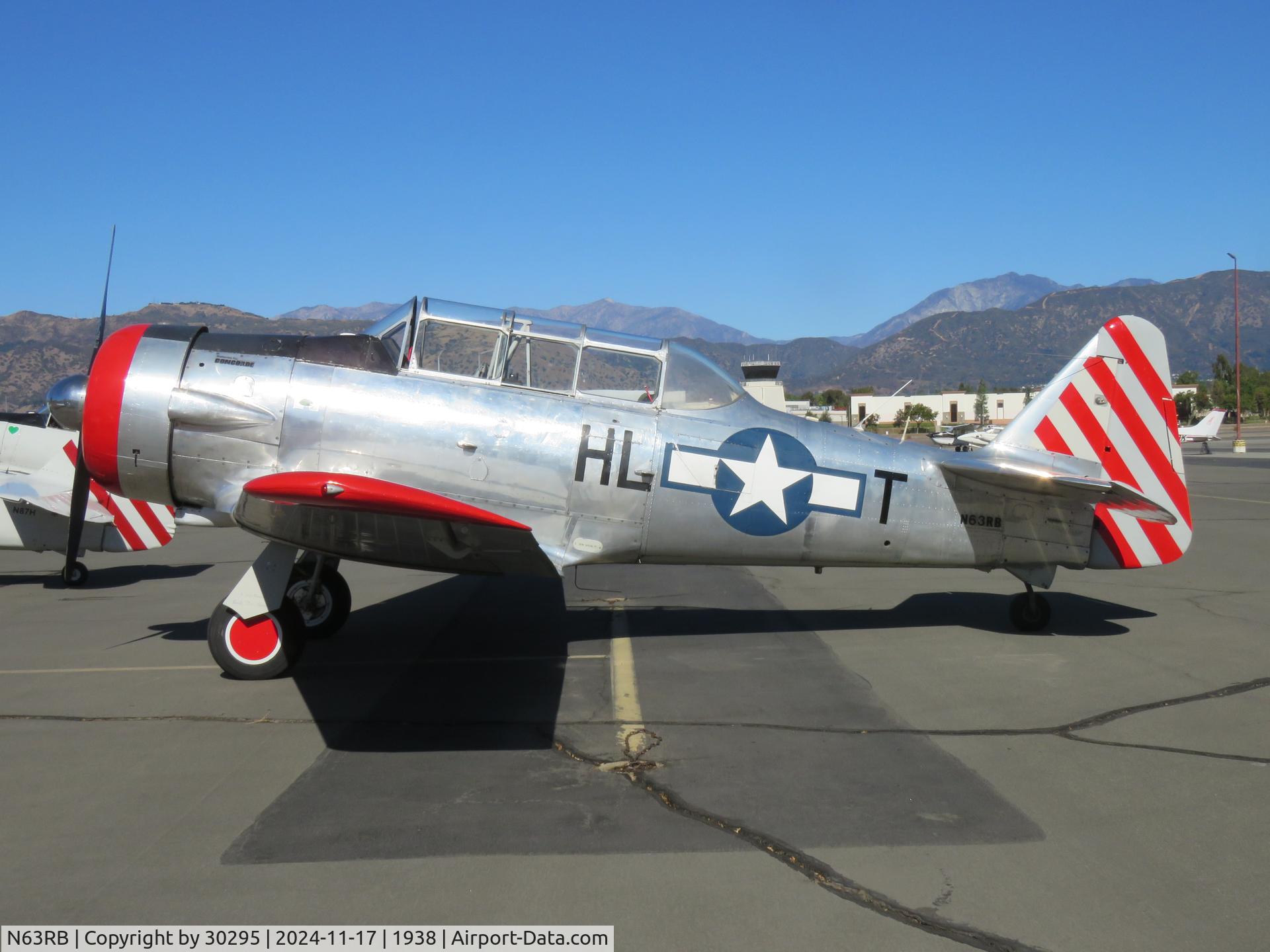 N63RB, 1944 North American AT-6D C/N 44-81494 (121-42216), Parked