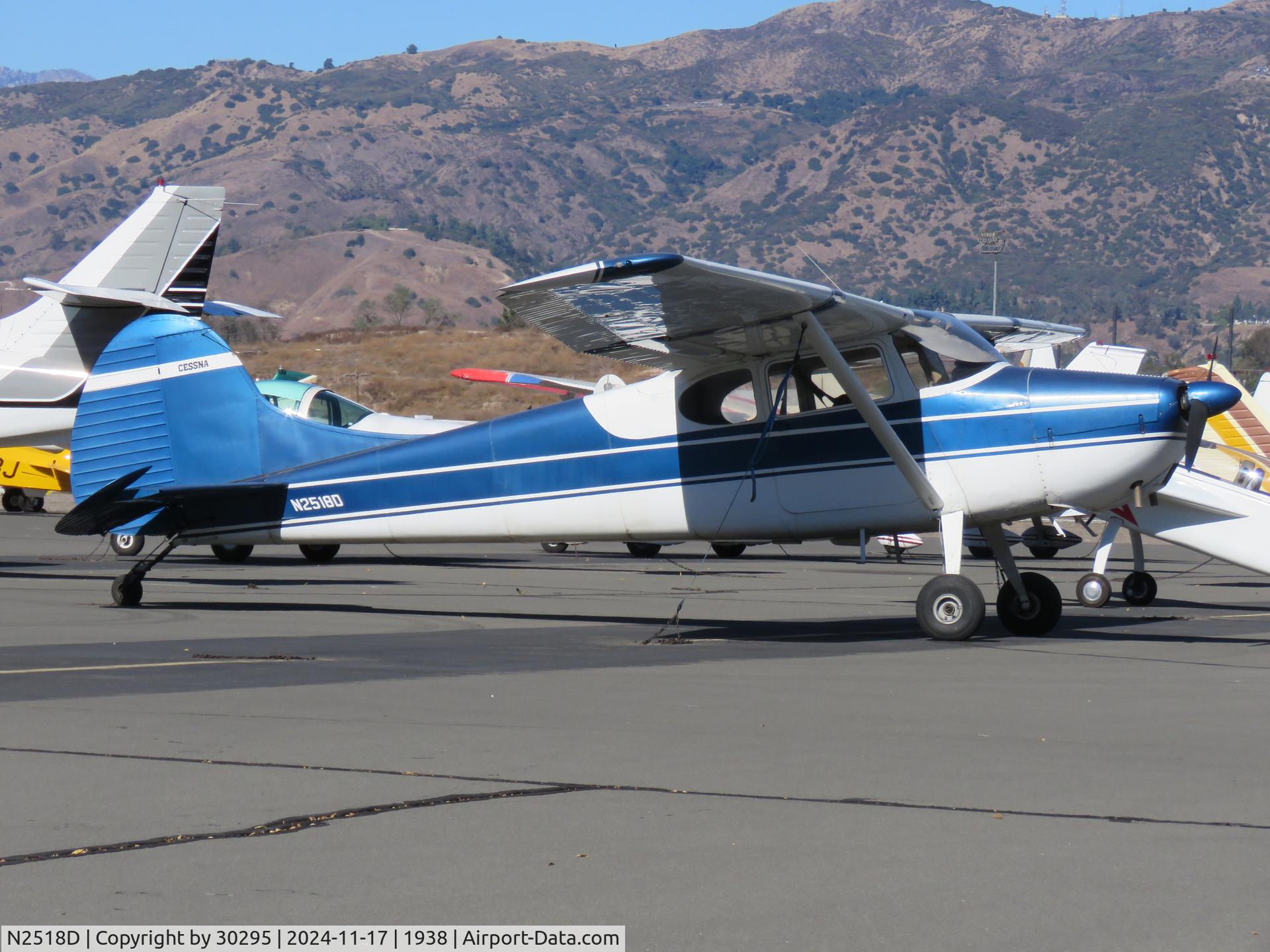 N2518D, 1952 Cessna 170B C/N 20670, Parked