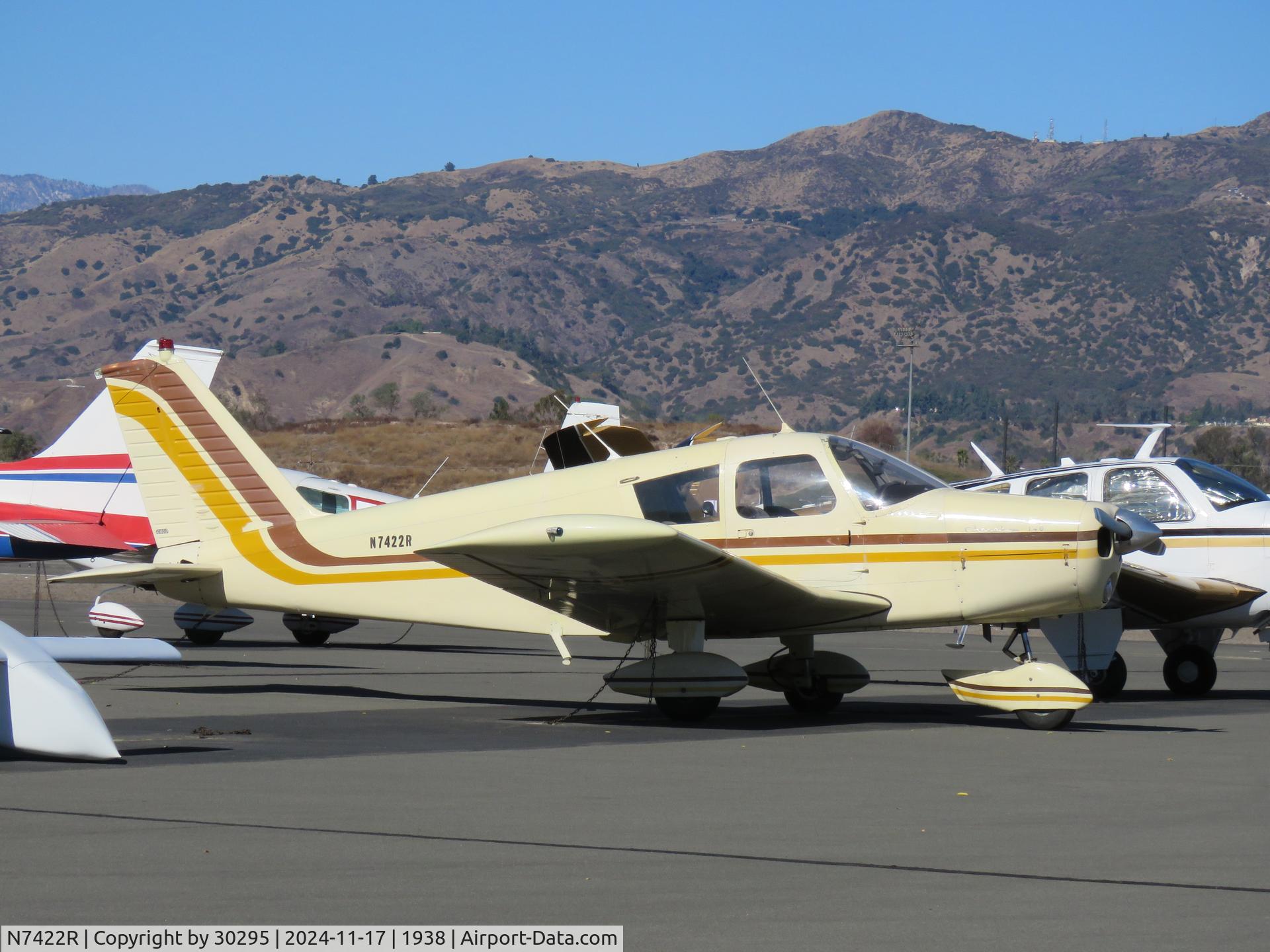 N7422R, 1966 Piper PA-28-140 C/N 28-21948, Parked