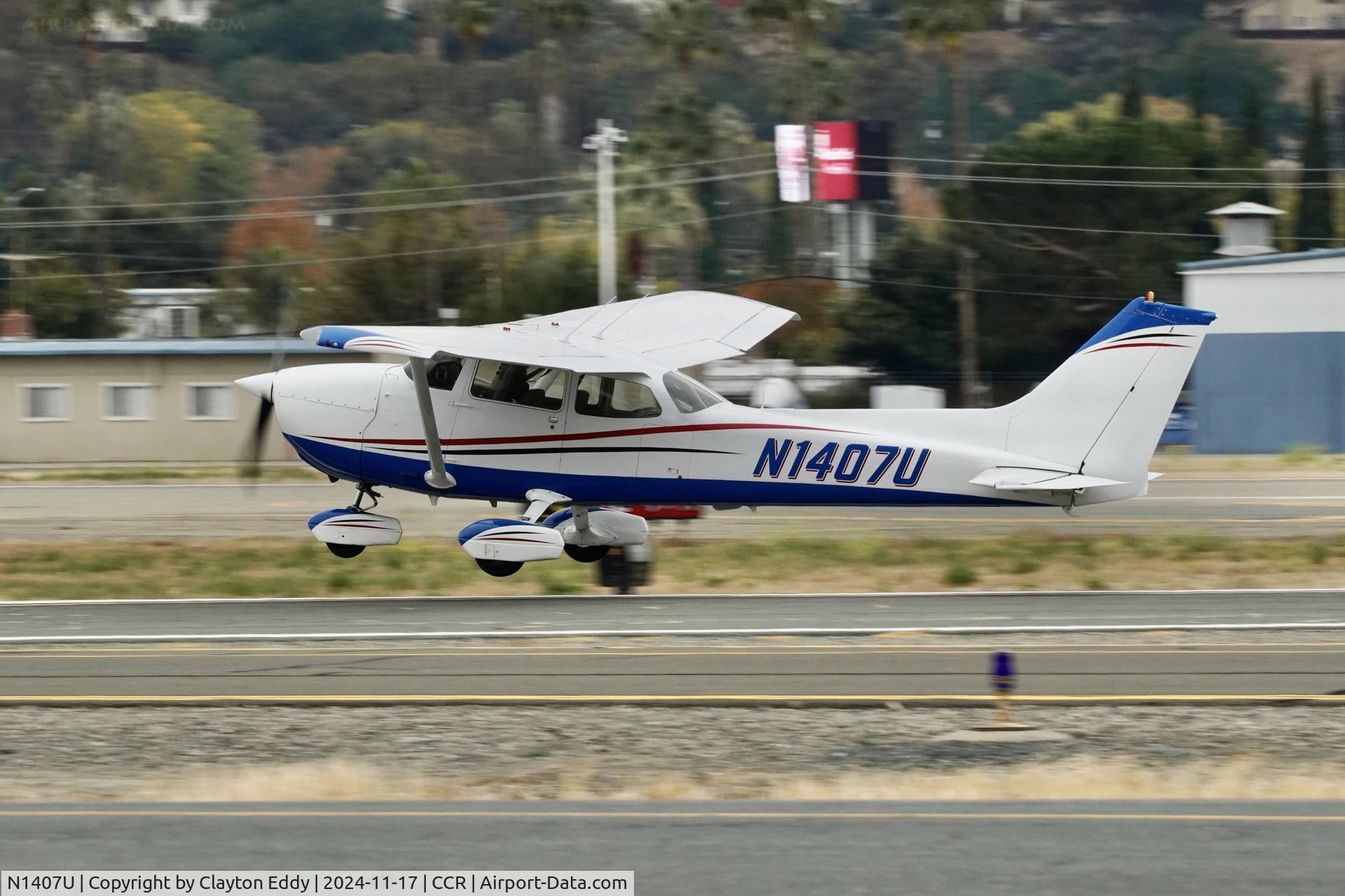 N1407U, 1976 Cessna 172M C/N 17267077, Buchanan Field Concord airport in California 2024.