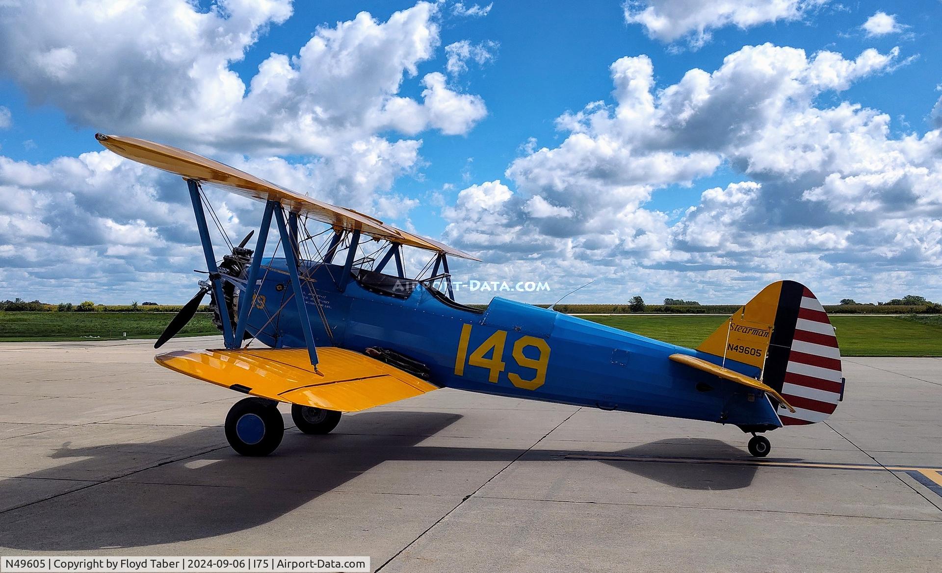 N49605, 1941 Boeing A75N1(PT17) C/N 75-1823, Fueling up at I75 after leaving the Stearman Fly In at Galesburg