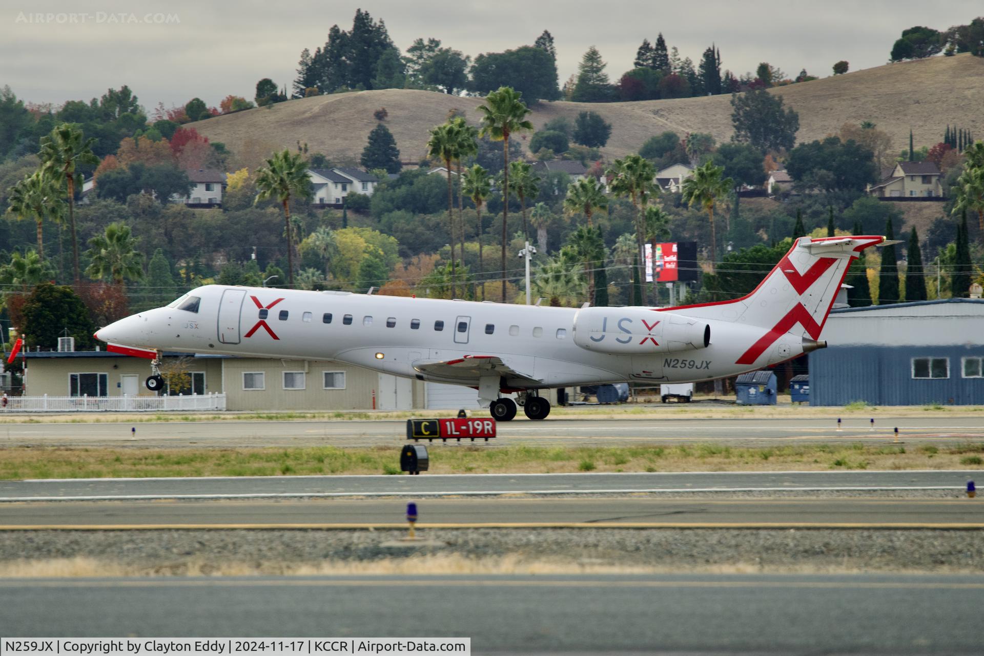 N259JX, 2001 Embraer ERJ-135LR (EMB-135LR) C/N 145402, Buchanan Field Concord airport in California 2024.