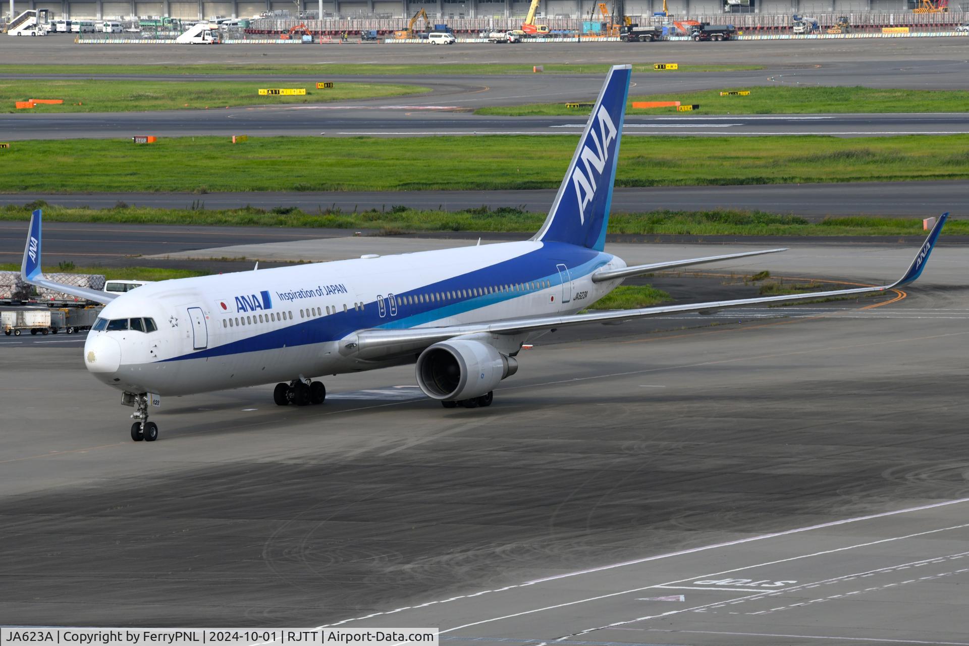 JA623A, 2011 Boeing 767-381/ER C/N 40894, All Nippon B763 arriving at T3
