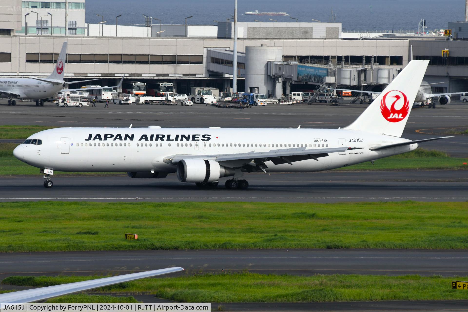 JA615J, 2006 Boeing 767-346/ER C/N 33850, Arrival of Japan Airlines B763