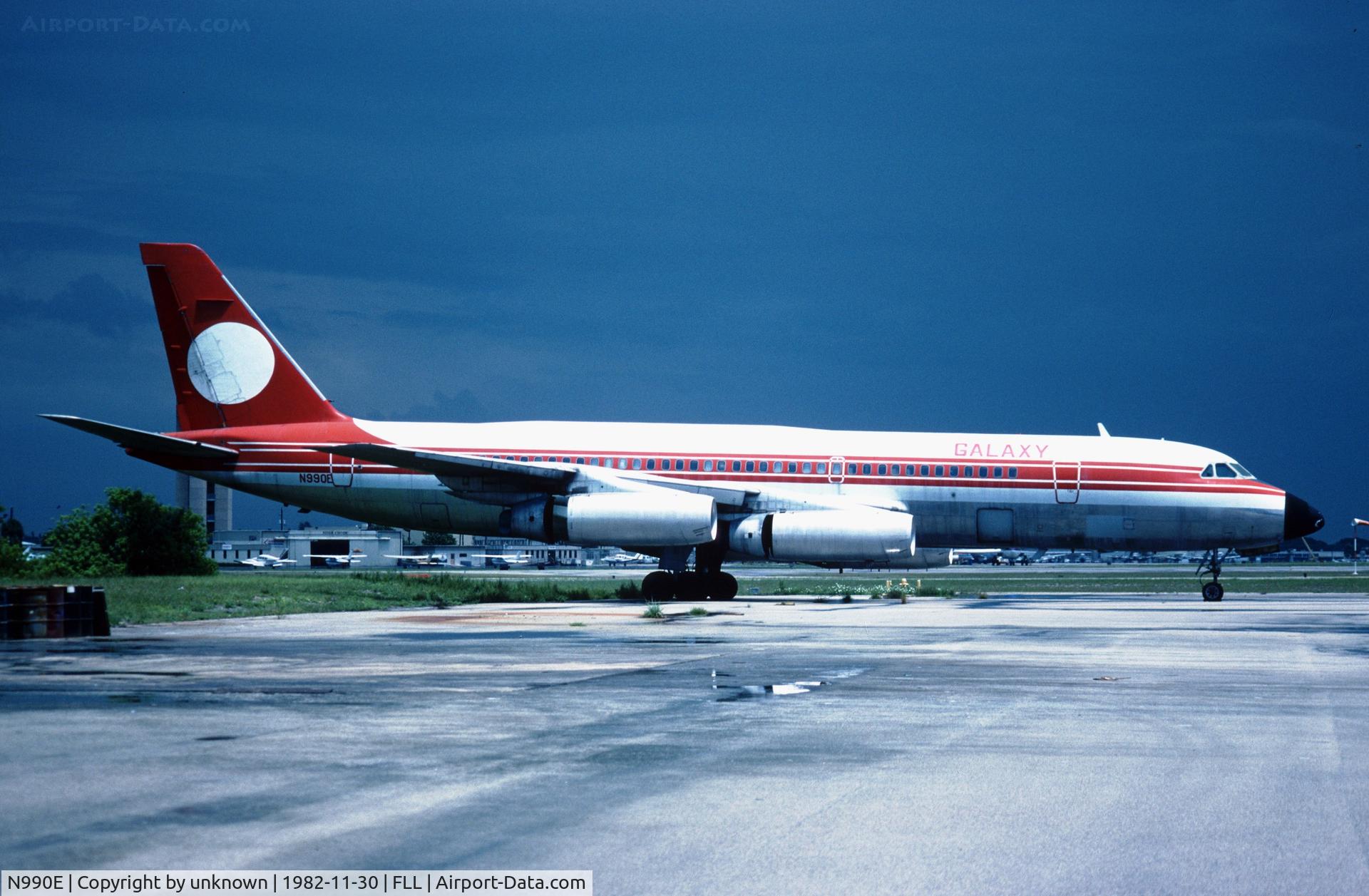 N990E, 1962 Convair CV-990-30A-5 Coronado C/N 30-10-16, Fort Lauderdale 1983