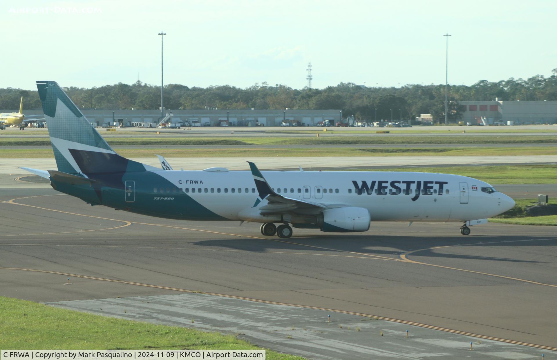 C-FRWA, 2012 Boeing 737-8CT C/N 39085, Boeing 737-8CT