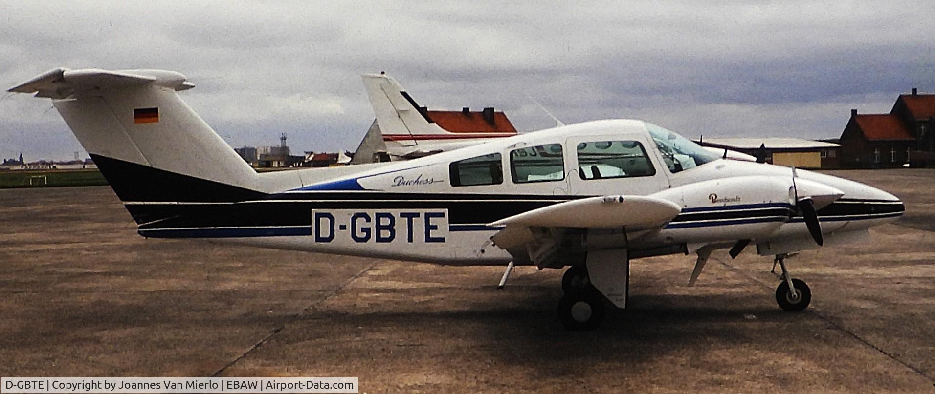 D-GBTE, 1980 Beech 76 Duchess Duchess C/N ME-330, ex-slide