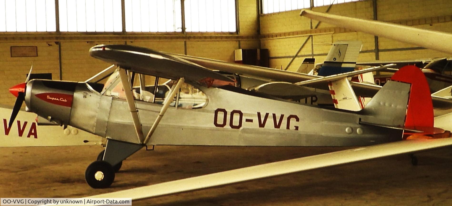 OO-VVG, Piper PA-18-150 Super Cub C/N 18-8332, ex-slide