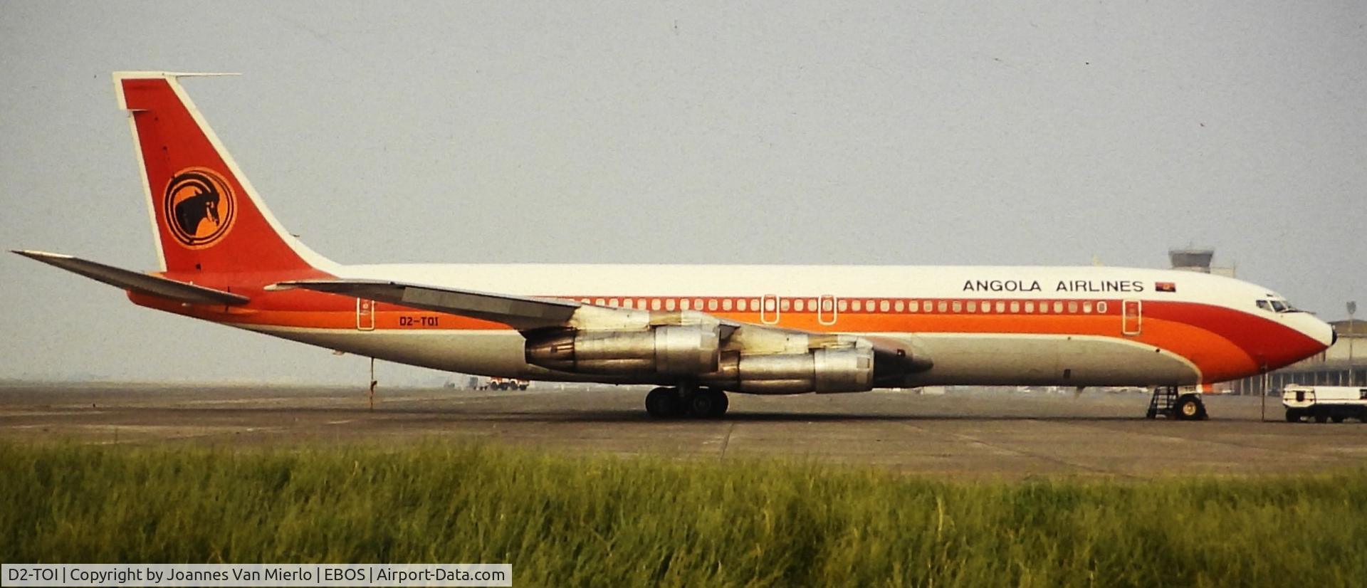 D2-TOI, 1965 Boeing 707-349C C/N 18975, ex-slide