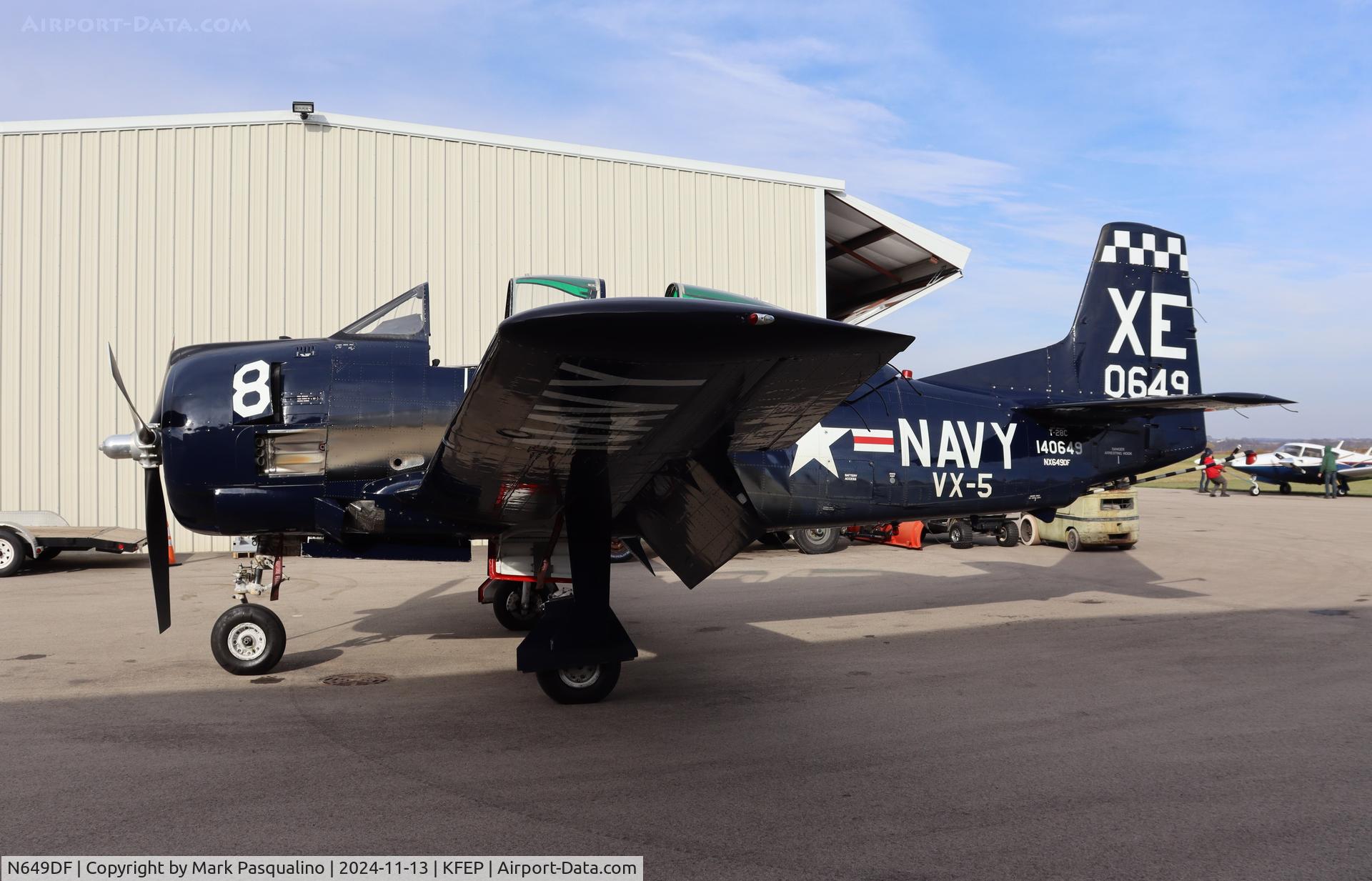N649DF, 1957 North American T-28C Trojan C/N 226-226 (140649), North American T-28C