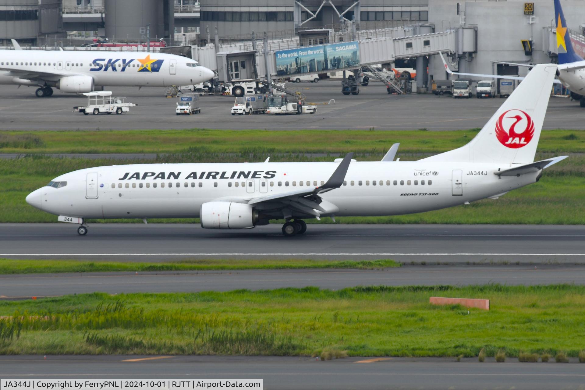 JA344J, 2012 Boeing 737-846 C/N 39193, JAL B738