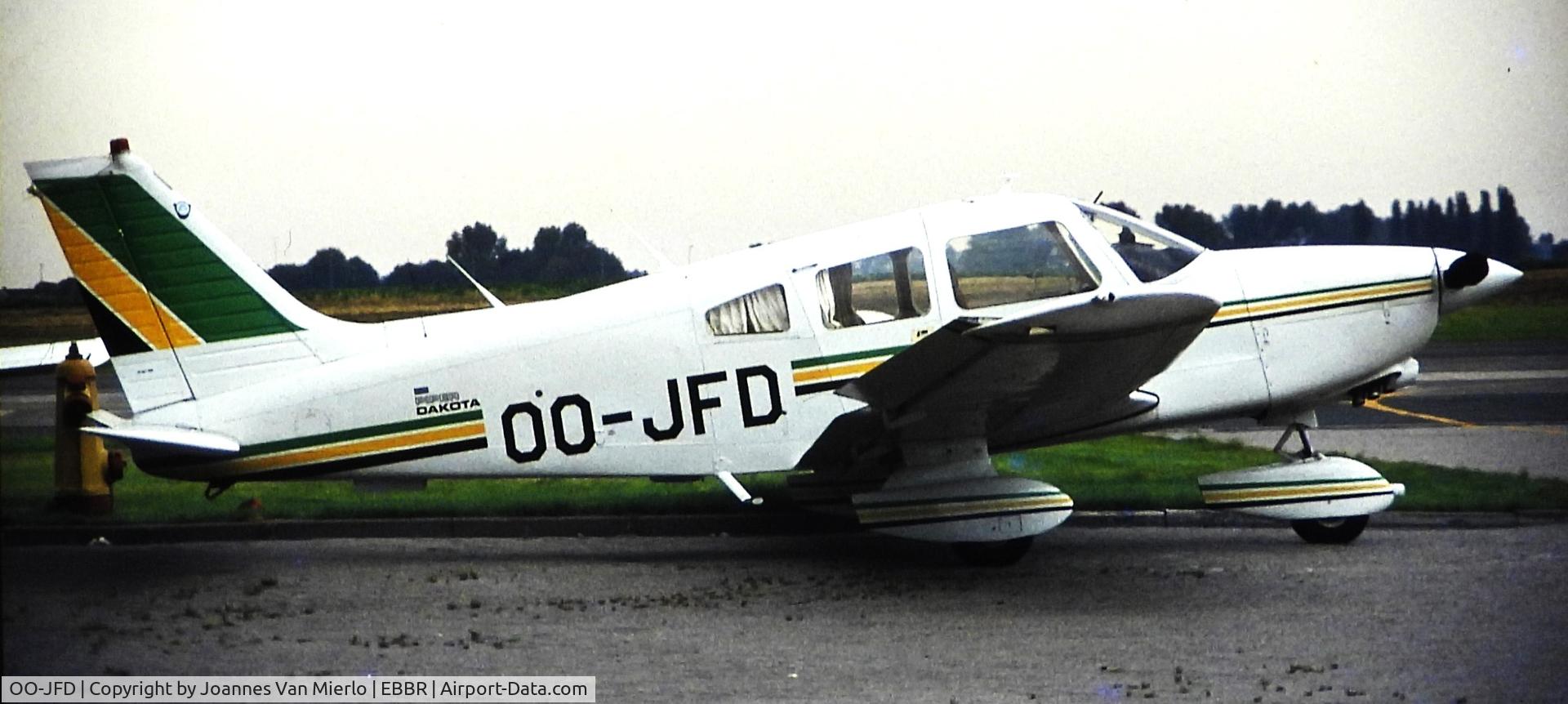 OO-JFD, 1980 Piper PA-28-236 Dakota C/N 28-8011089, ex-slide
