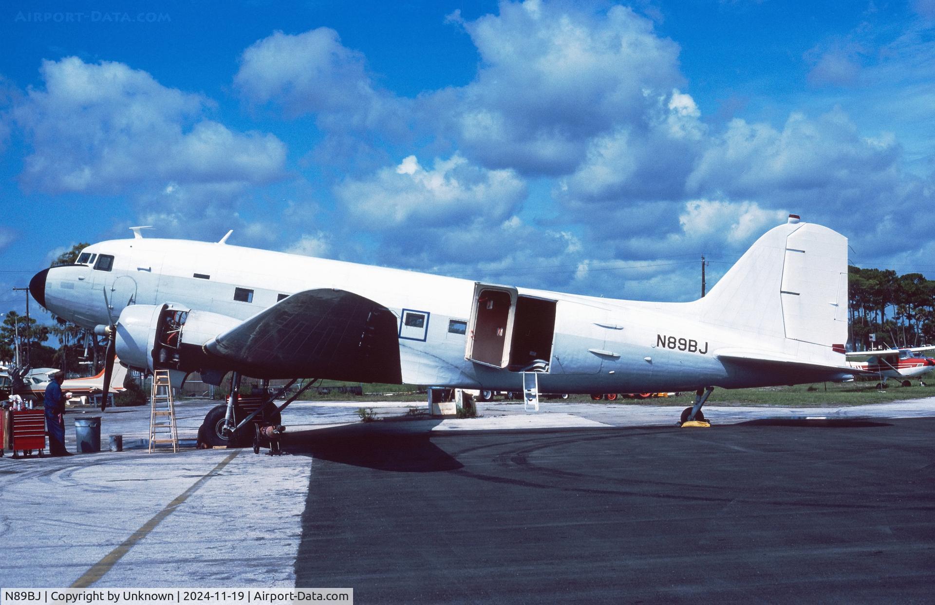 N89BJ, Douglas C-47H Skytrain C/N 13228, Unknown