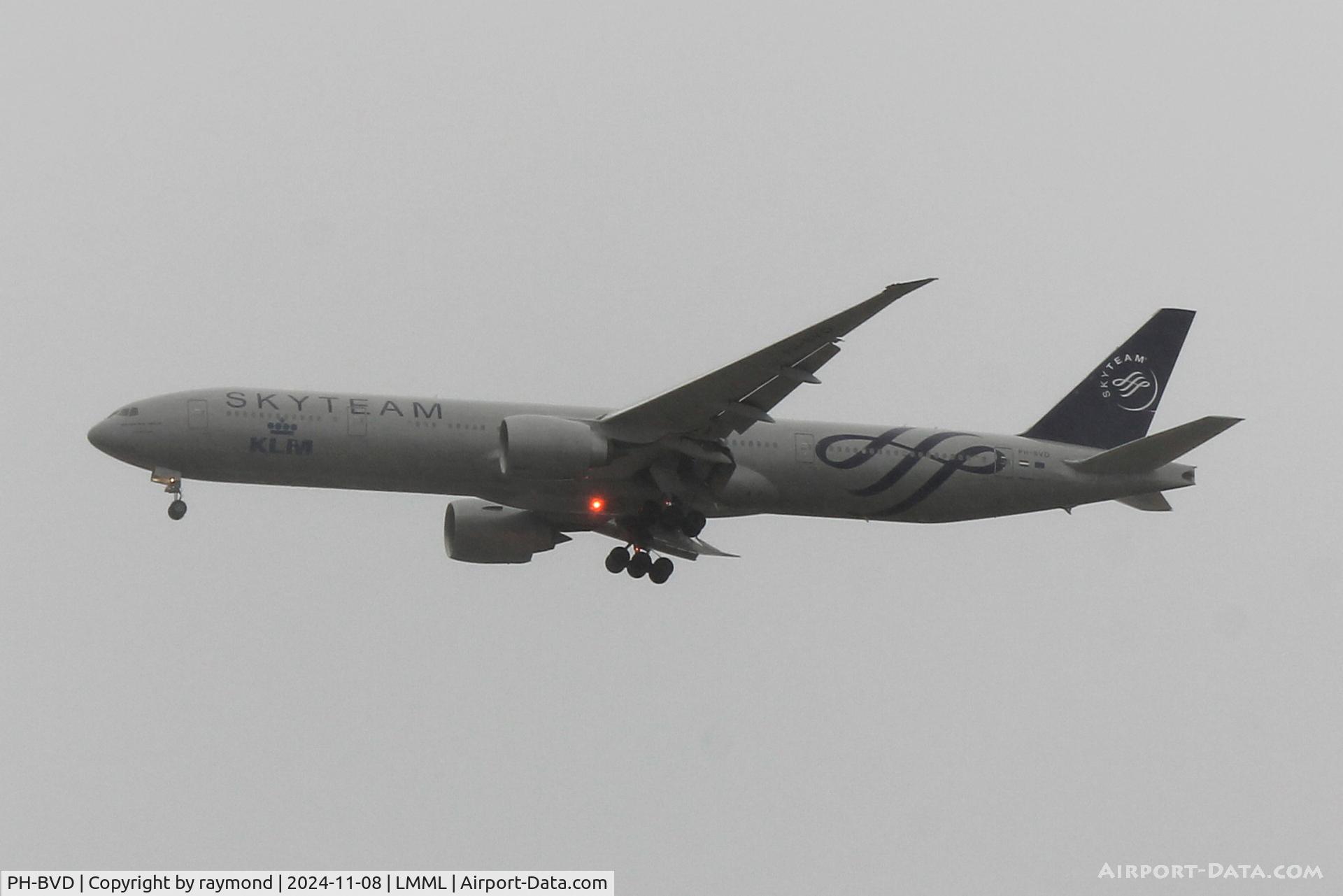 PH-BVD, 2009 Boeing 777-306/ER C/N 35979, B777 PH-BVD KLM SkyTeam