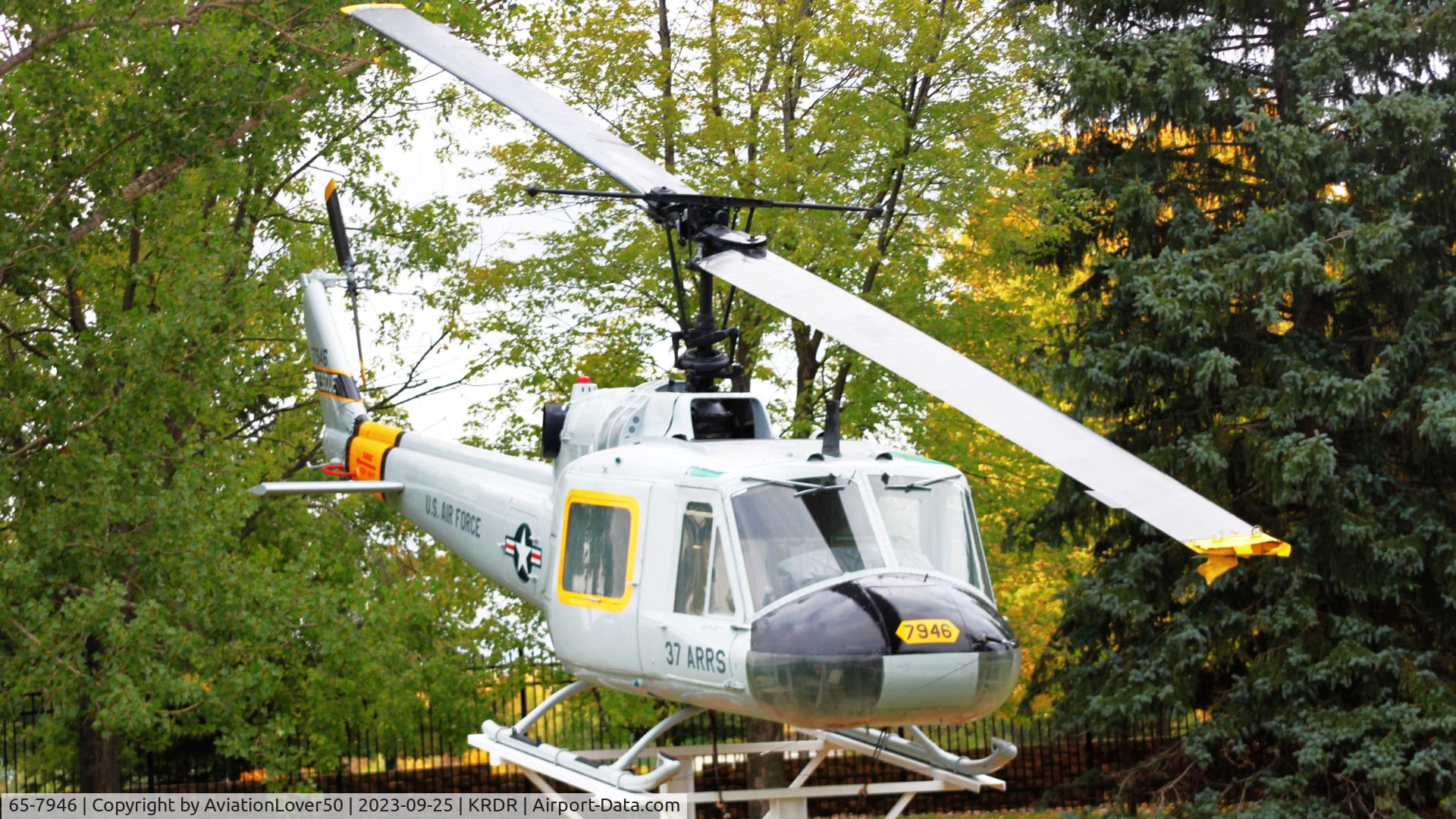 65-7946, 1965 Bell UH-1F Iroquois C/N 7087, UH-1F