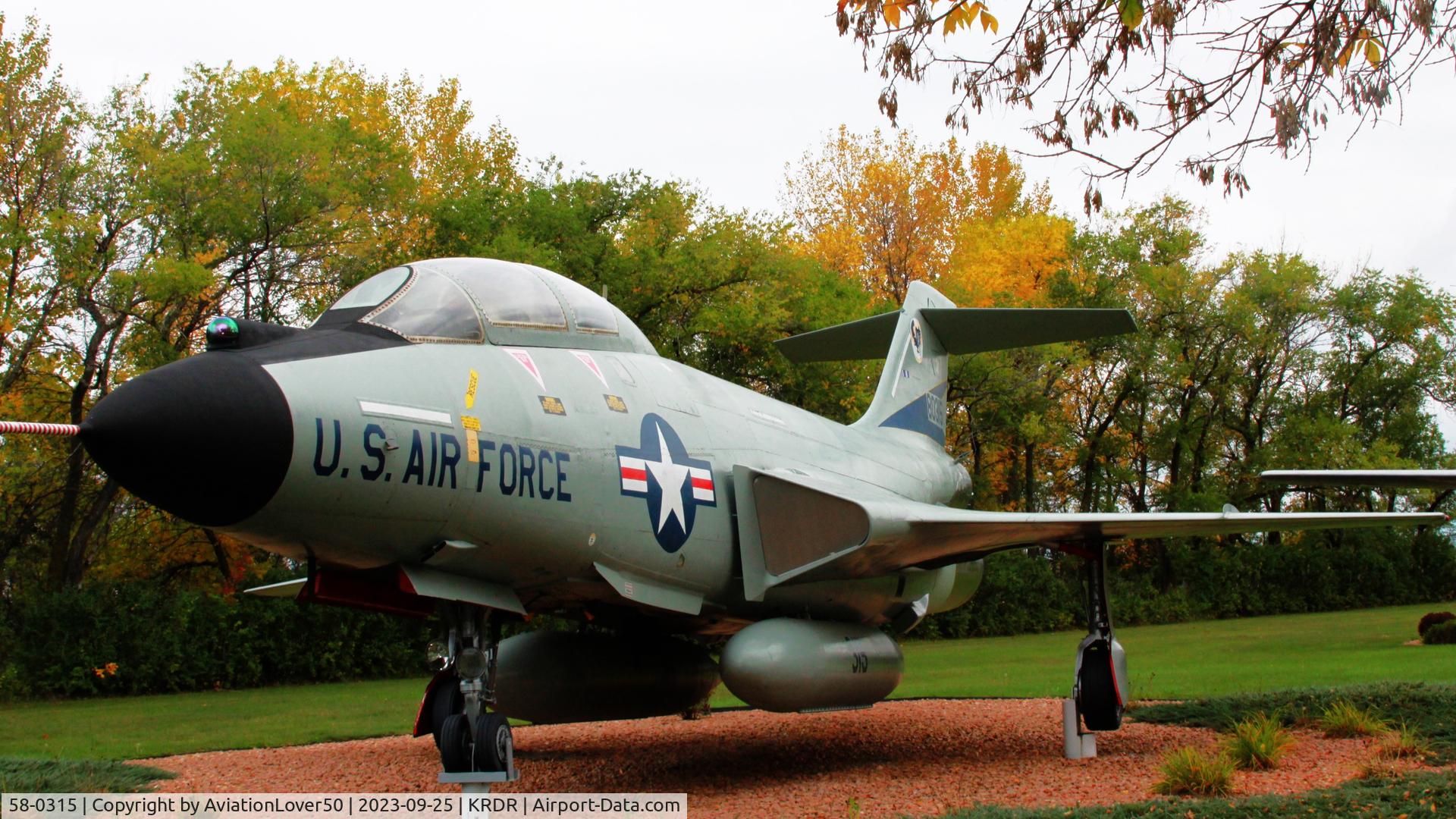 58-0315, 1958 Mcdonnell F-101B Voodoo C/N 687, F-101B