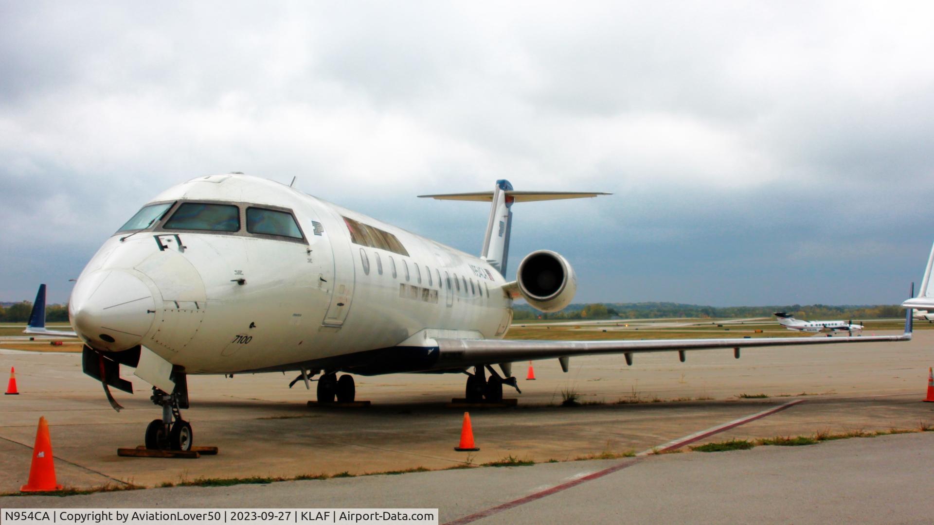 N954CA, 1995 Canadair CRJ-100ER (CL-600-2B19) C/N 7100, Delta Connection/Purdue CRJ-100