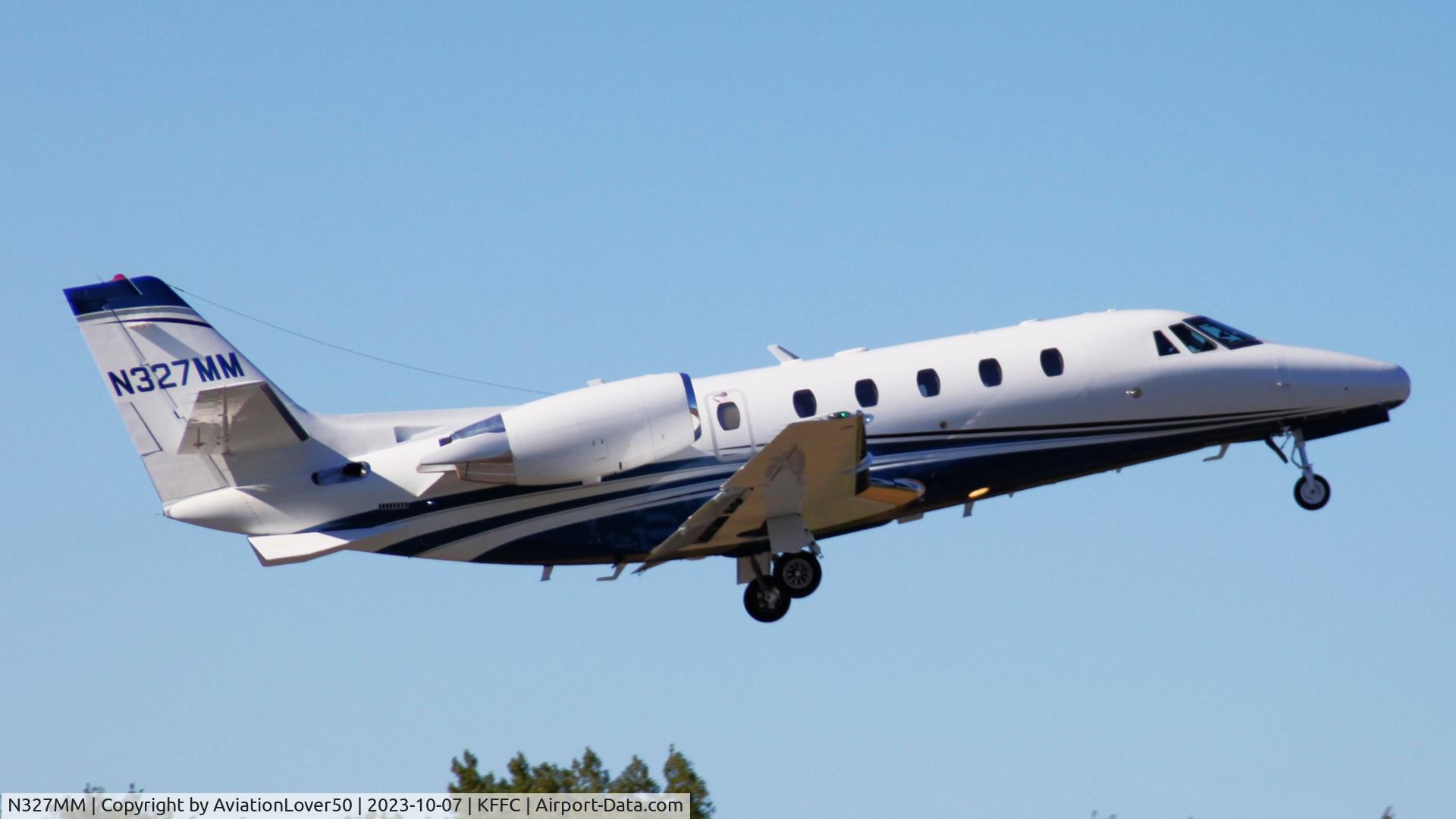 N327MM, 2001 Cessna 560XL C/N 560-5149, Citation Excel