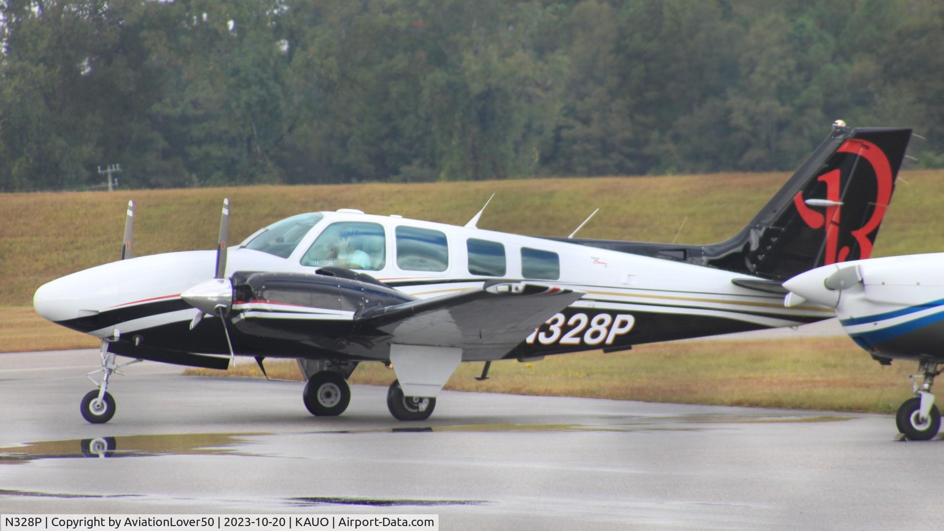 N328P, 1999 Raytheon Aircraft Company 58 C/N TH-1916, Beech 58 Baron