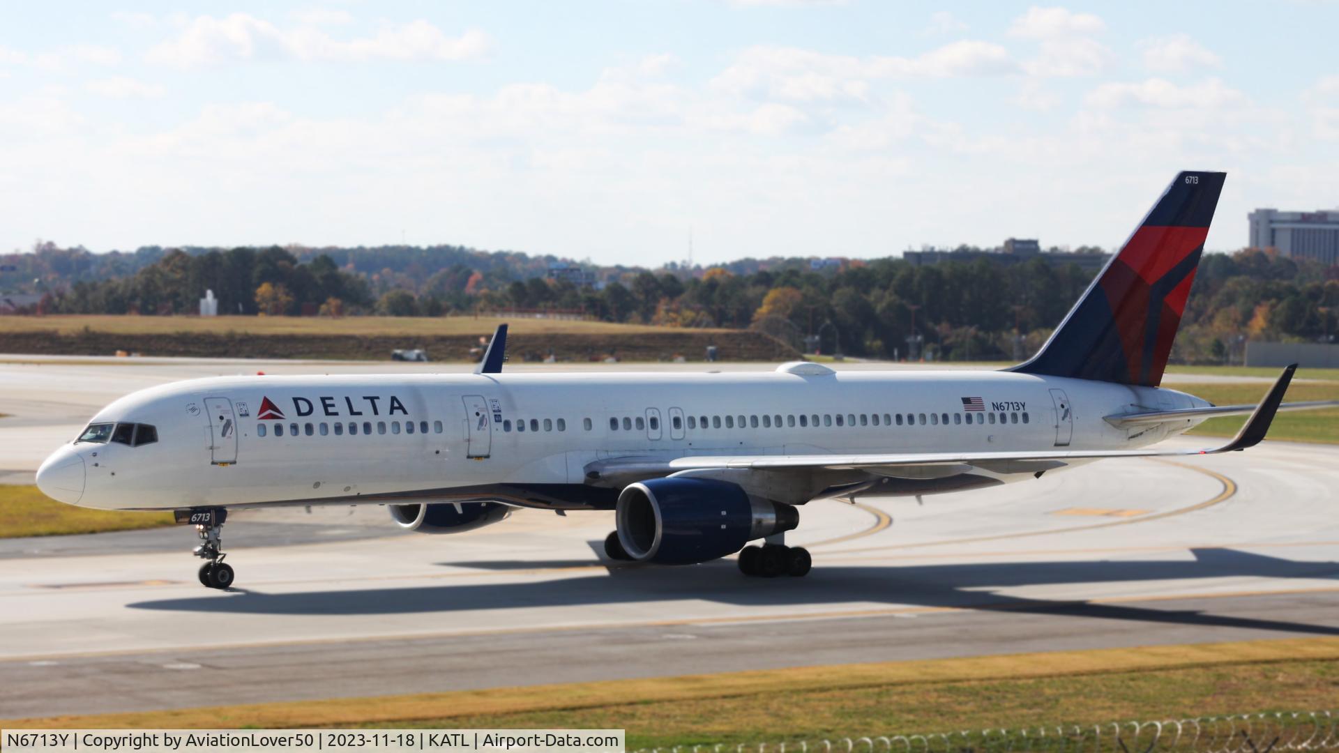 N6713Y, 2000 Boeing 757-232 C/N 30777, Delta 752