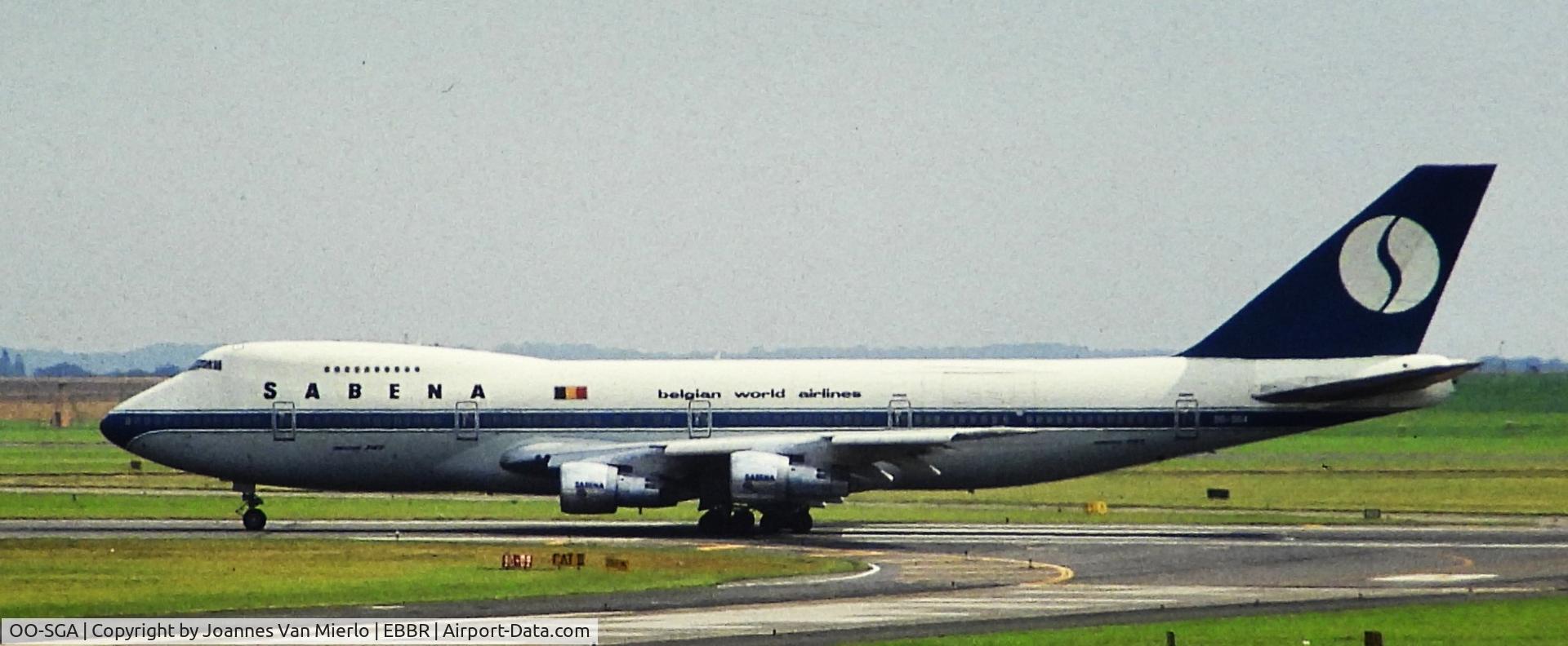 OO-SGA, 1970 Boeing 747-129 C/N 20401, ex-slide