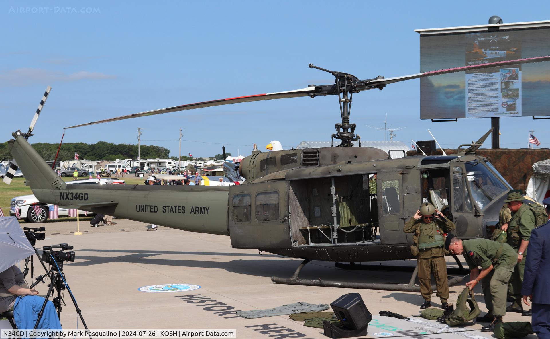 N34GD, Bell UH-1H Iroquois C/N 8539, Bell UH-1H