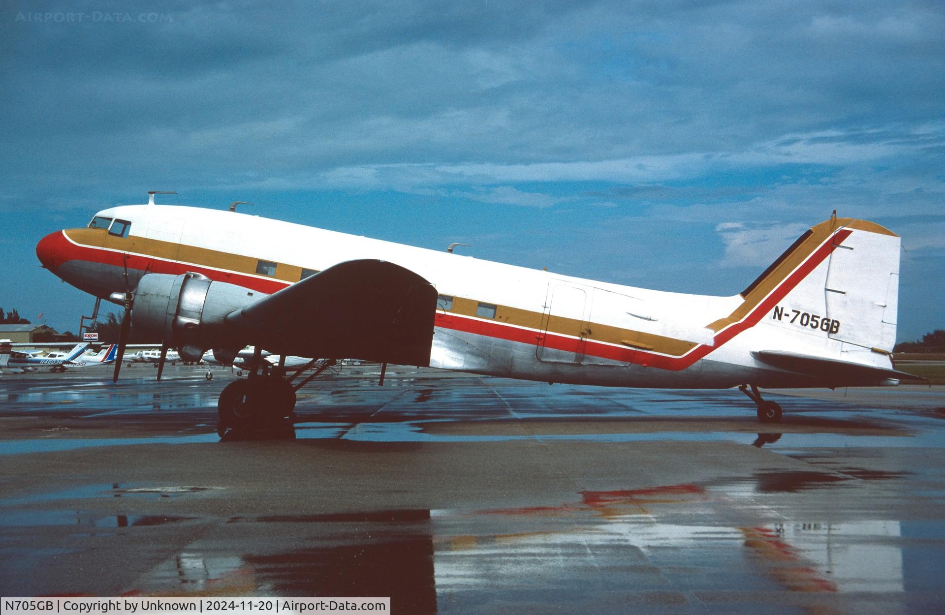 N705GB, 1943 Douglas DC3C C/N 13854, Unknown