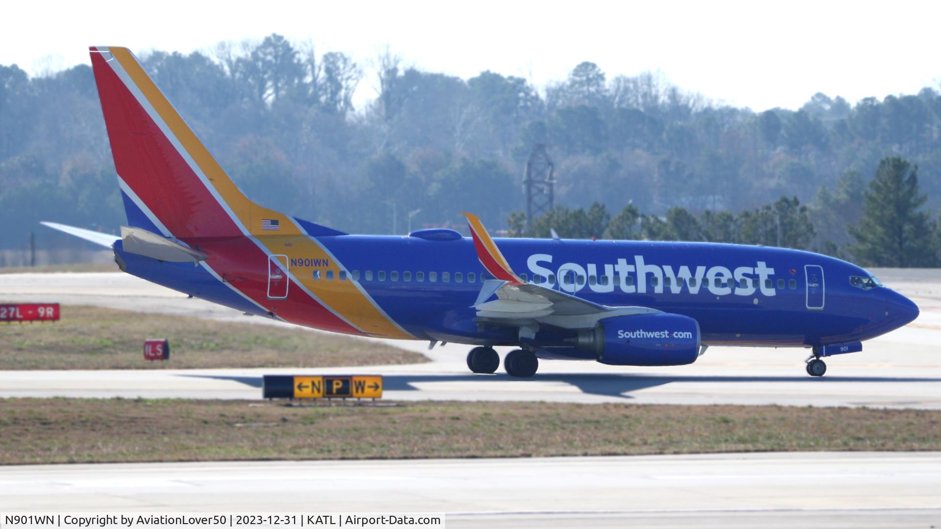 N901WN, 2007 Boeing 737-7H4 C/N 32545, Southwest 737
