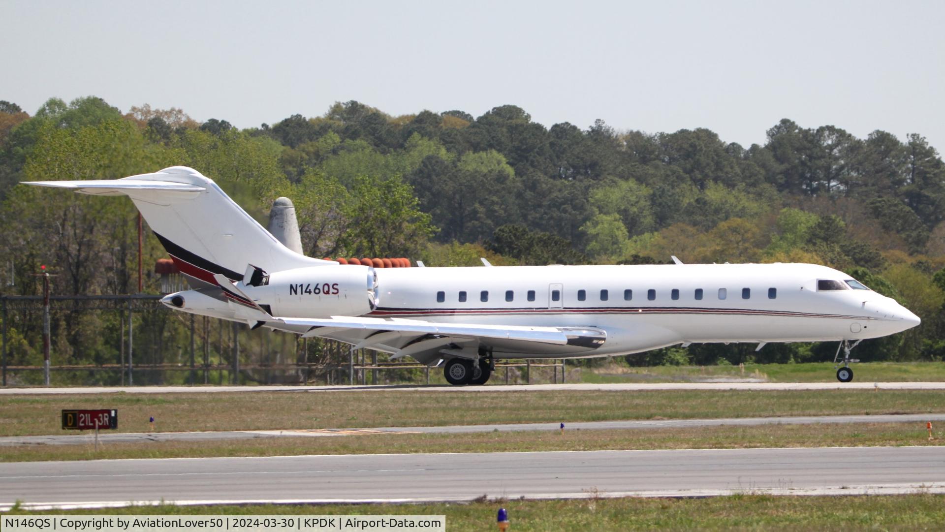 N146QS, 2014 Bombardier BD-700-1A10 Global 6000 C/N 9615, NetJets Global 6000