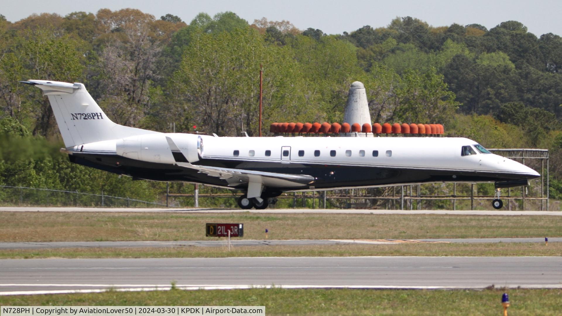 N728PH, 2007 Embraer EMB-135BJ Legacy C/N 14500985, Legacy 600