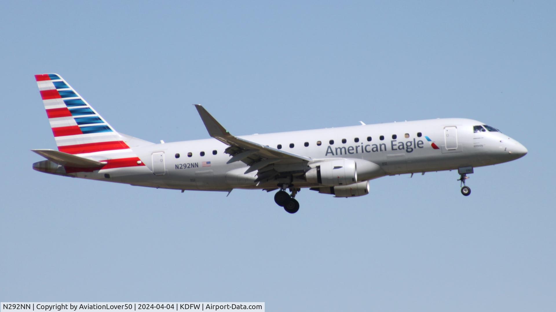 N292NN, 2020 Embraer 175LR (ERJ-170-200LR) C/N 17000843, American Eagle E175