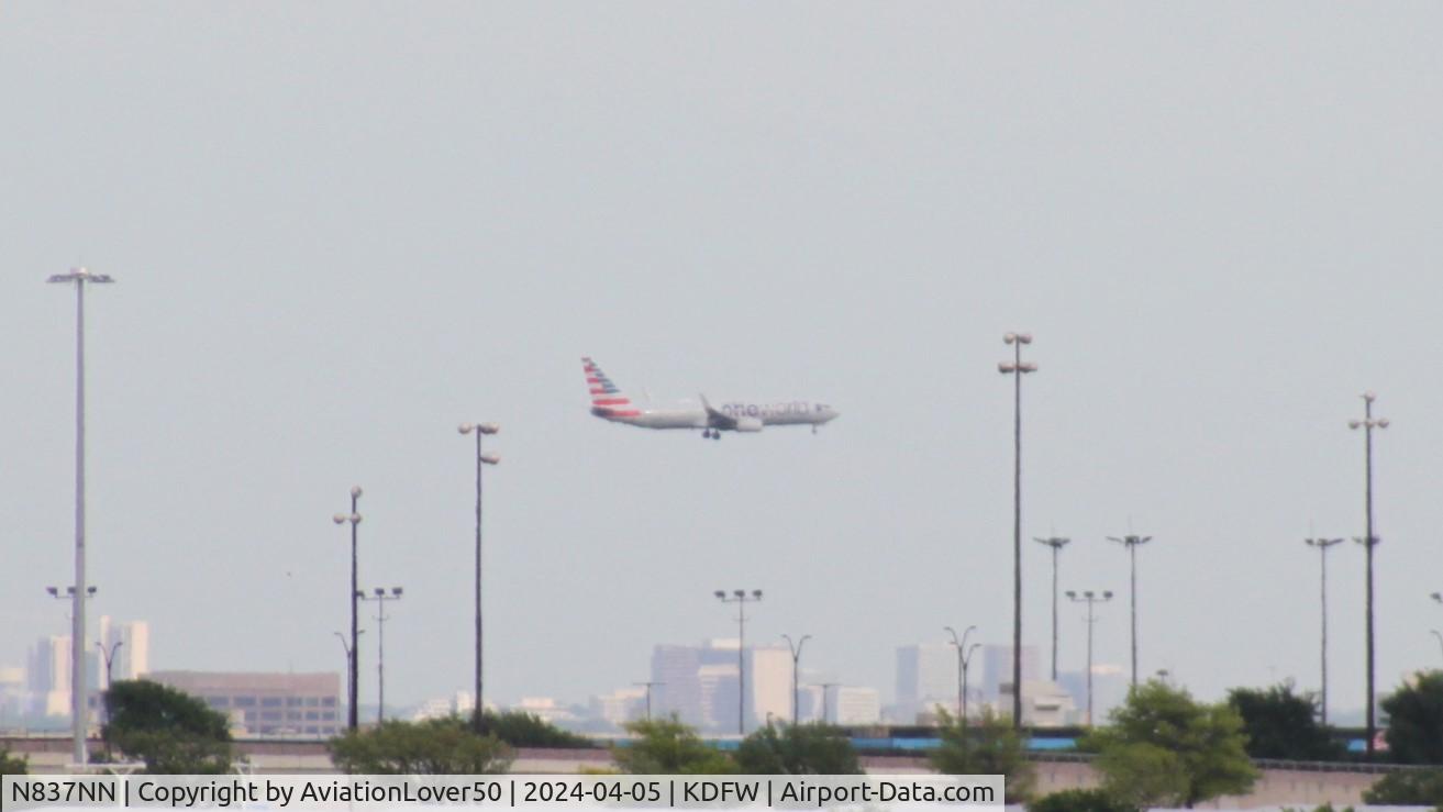 N837NN, 2010 Boeing 737-823 C/N 30908, American OneWorld 738