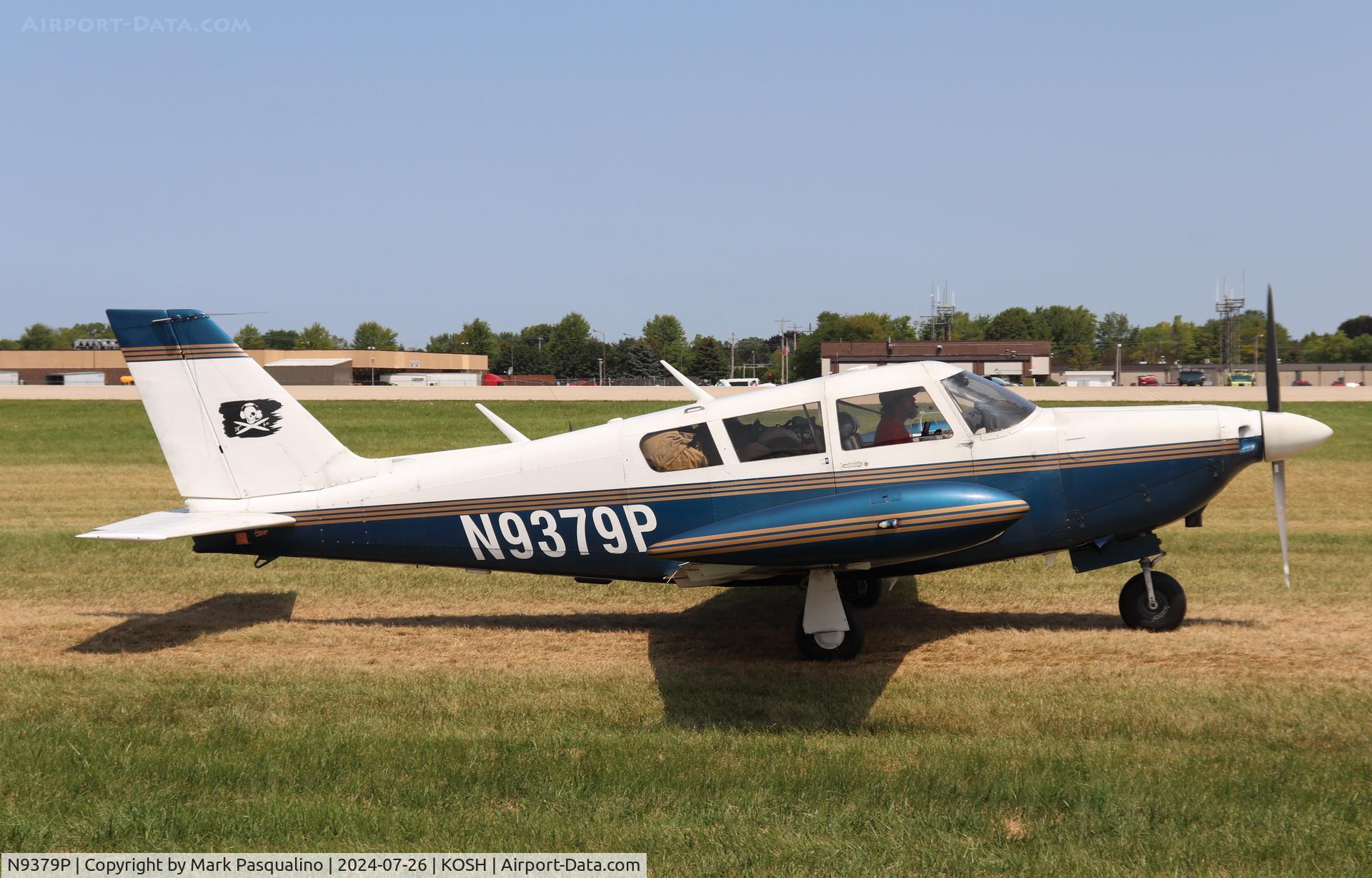 N9379P, 1969 Piper PA-24-260 Comanche C/N 24-4880, Piper PA-24-260