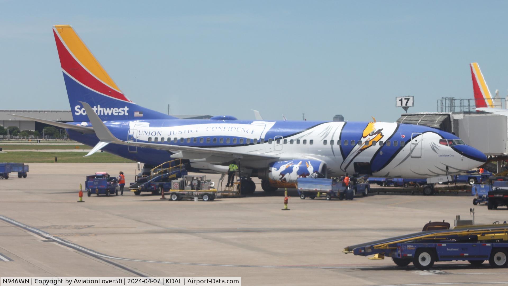 N946WN, 2010 Boeing 737-7H4 C/N 36918, Southwest 