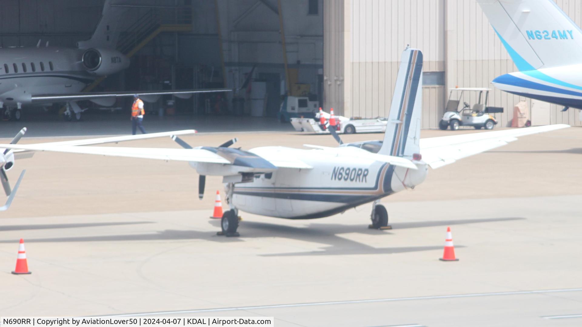 N690RR, 1962 Aero Commander 500-B C/N 500B-1169-88, Central Air Southwest Commander 500B