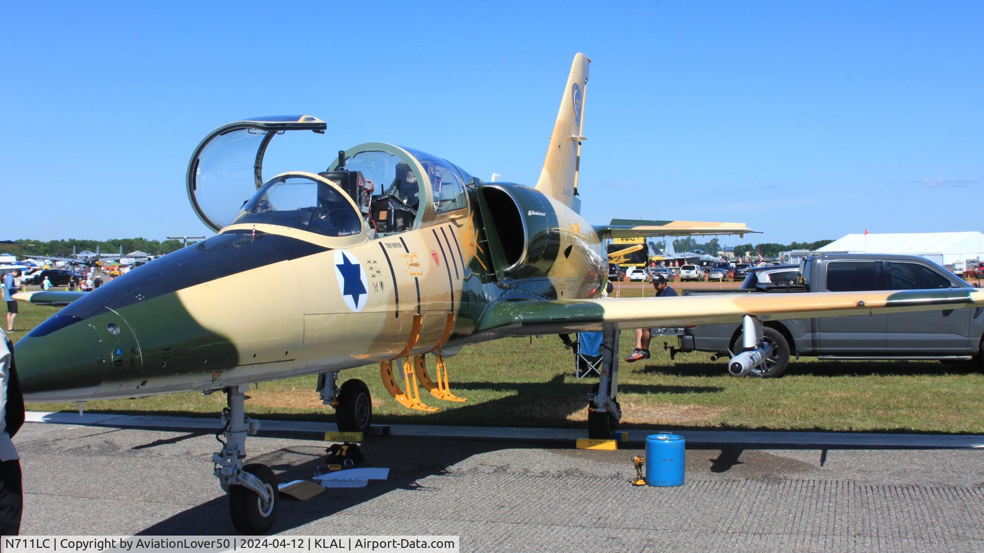 N711LC, 1987 Aero L-39C Albatros C/N 734167, L-39C Albatros