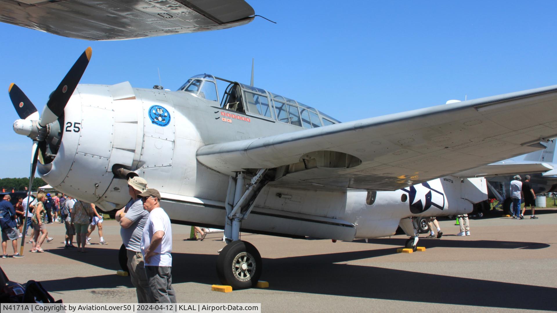 N4171A, 1945 Grumman TBM-3E Avenger C/N 4426 (Bu91521), TBM-3E