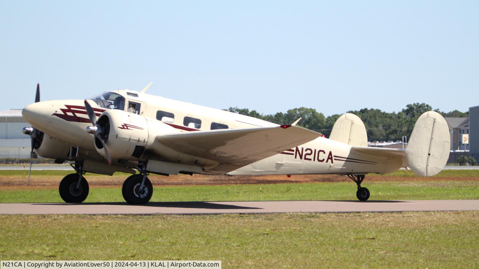 N21CA, 1946 Beech D18S C/N A-250, D18S Twin Beech